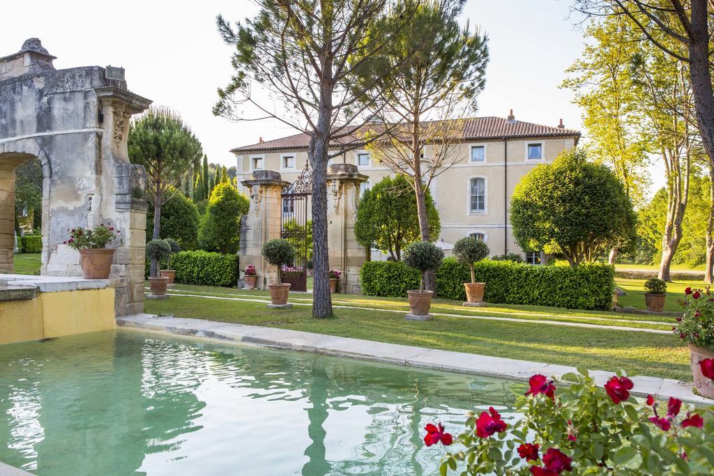Chateau Talaud Bed & Breakfast Loriol-du-Comtat Eksteriør bilde