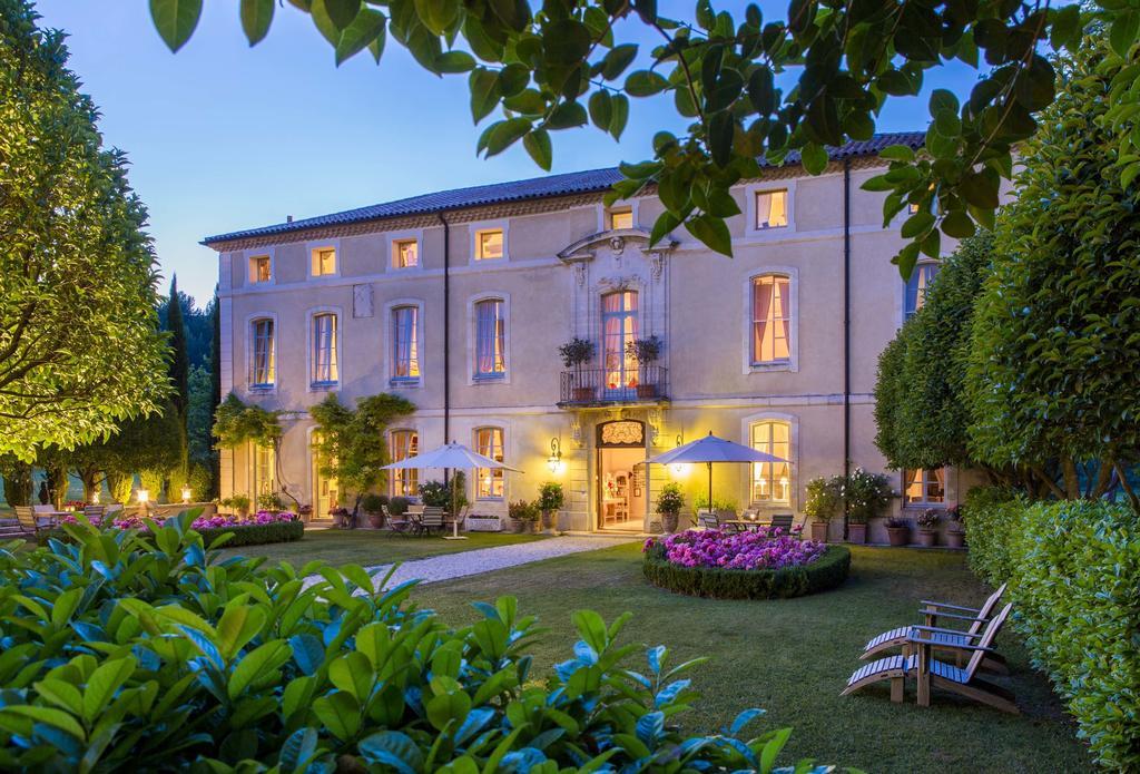 Chateau Talaud Bed & Breakfast Loriol-du-Comtat Eksteriør bilde