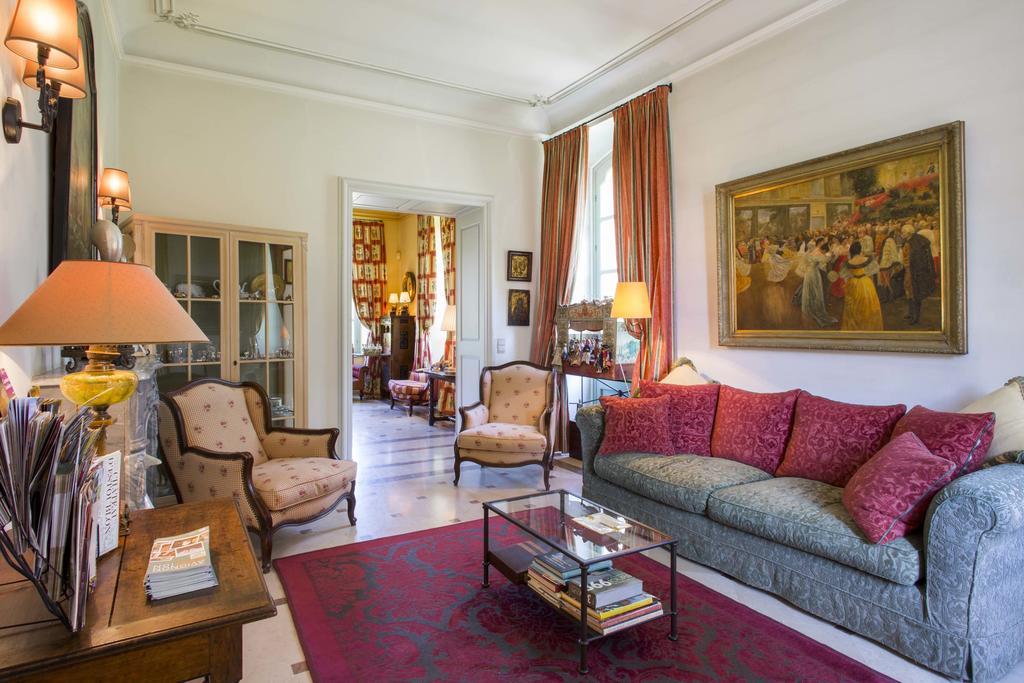 Chateau Talaud Bed & Breakfast Loriol-du-Comtat Eksteriør bilde