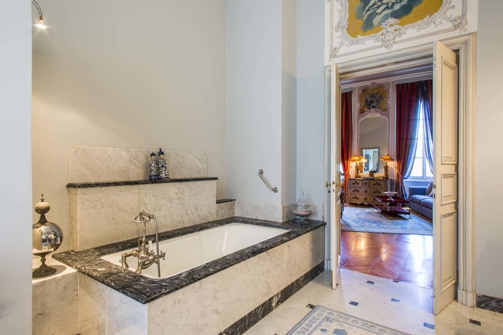 Chateau Talaud Bed & Breakfast Loriol-du-Comtat Rom bilde