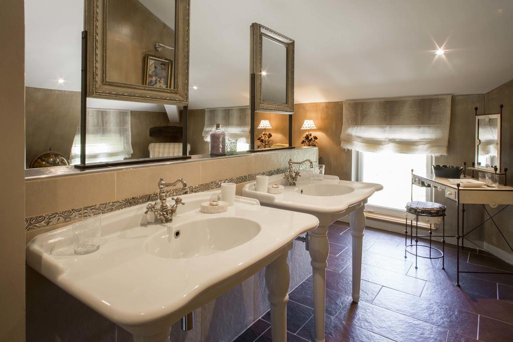 Chateau Talaud Bed & Breakfast Loriol-du-Comtat Rom bilde